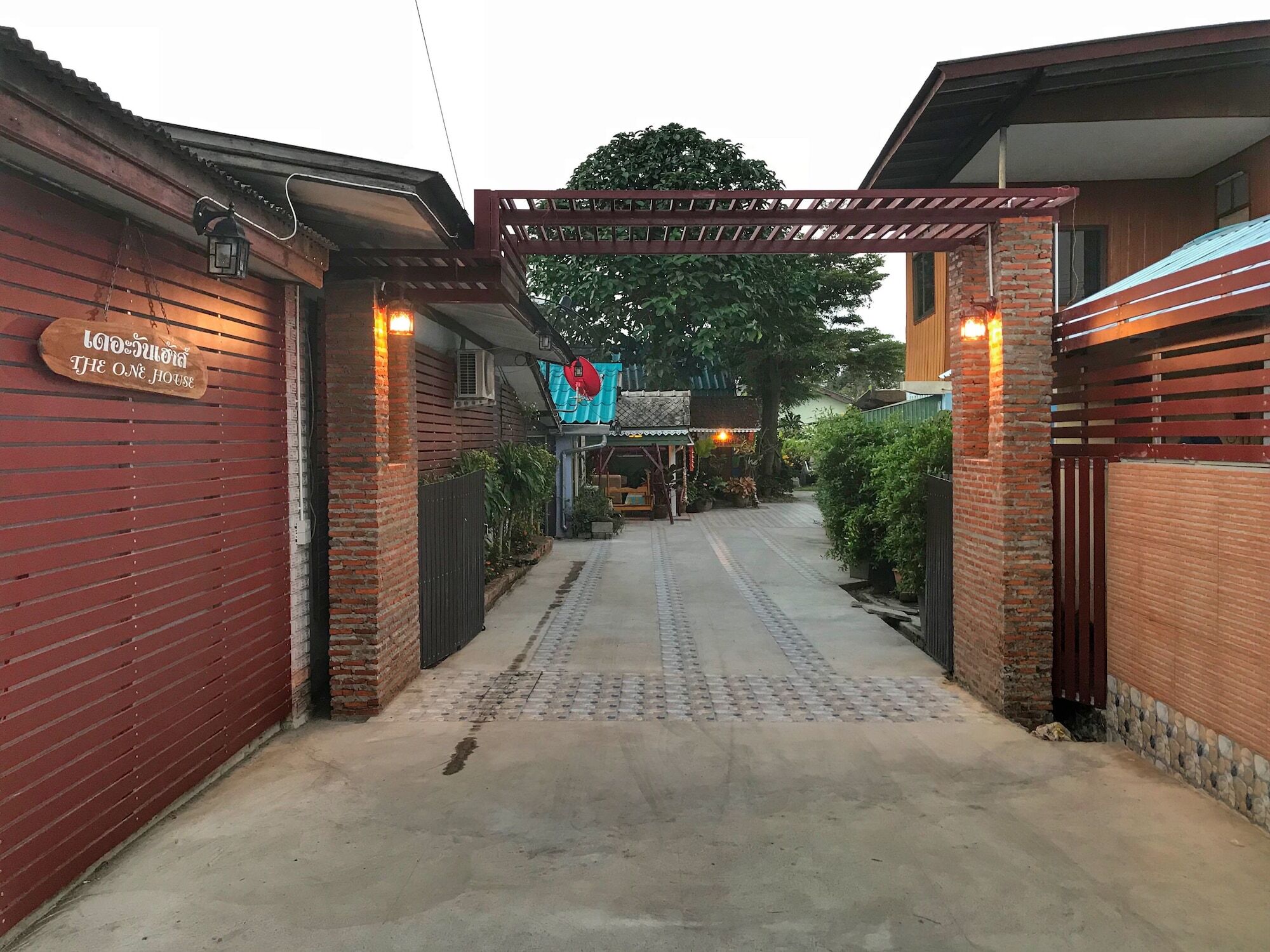 The One House Hotel Nan Ngoại thất bức ảnh